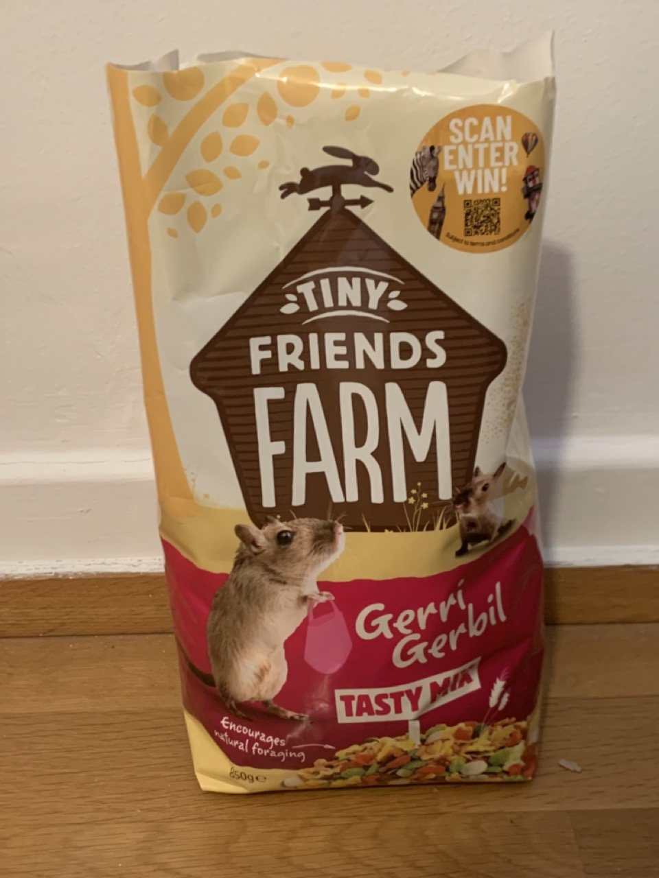 Tiny Friends Farm Gerri Gerbil Tasty Mix